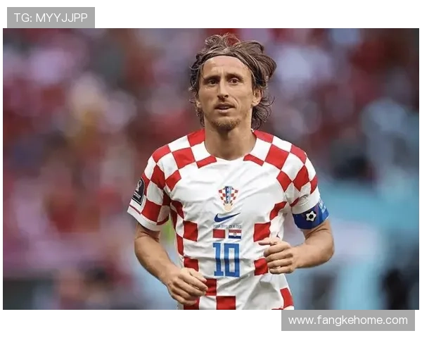 足球球星小佩是谁扮演的 解析角色背后演员的精彩表现与成长历程 足球球星小佩是谁扮演的 解析角色背后演员的精彩表现与成长历程